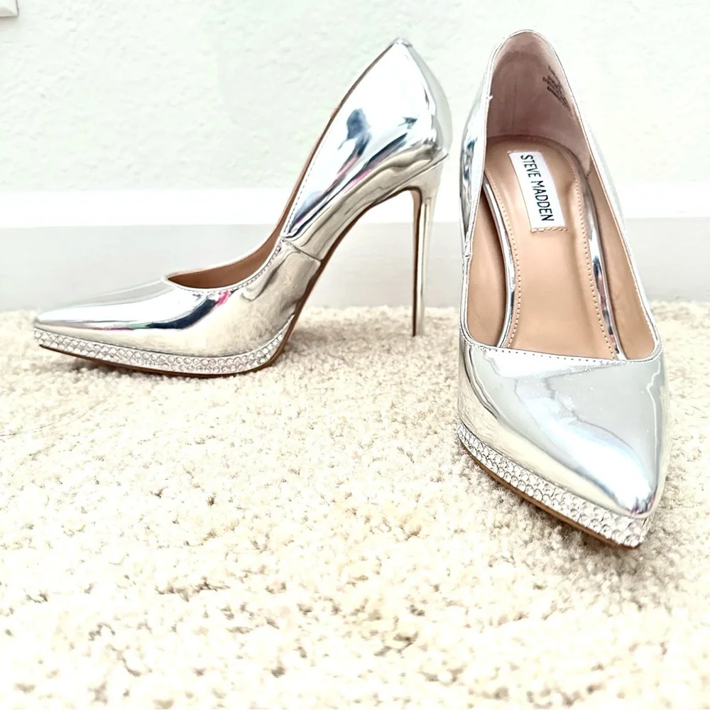 Silver Shiny Party Heels Steve Madden - Picture 3 of 8